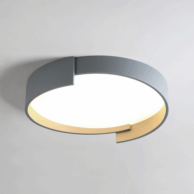 Modern LED Metal Flush Mount Circular Shape Ceiling Light with Acrylic Shade for Bedroom