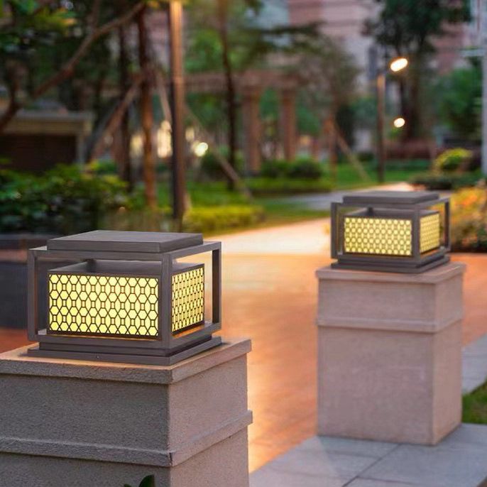 Waterproof Square Pillar Lamp Blown Solar Outdoor Lights for Garden