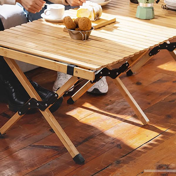 Modern Style Folding Table Outdoor Manufactured Wood Camping Table