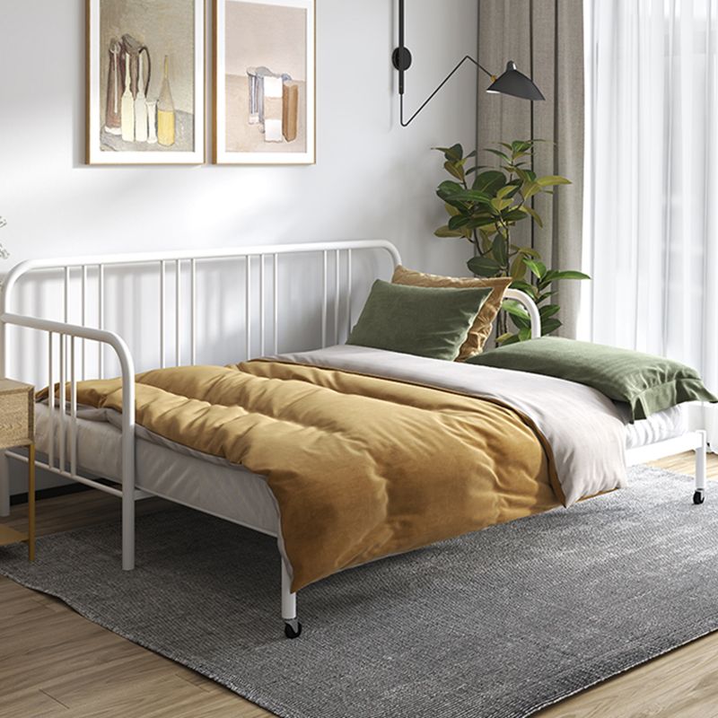 Scandinavian No Theme Kid Bed Metal Frame Solid Color Daybed