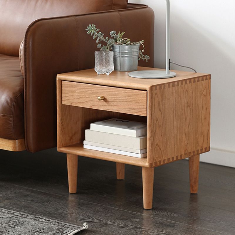 Solid Wood Nightstand Modern 18 Inch H Drawer Storage Night Table with Legs