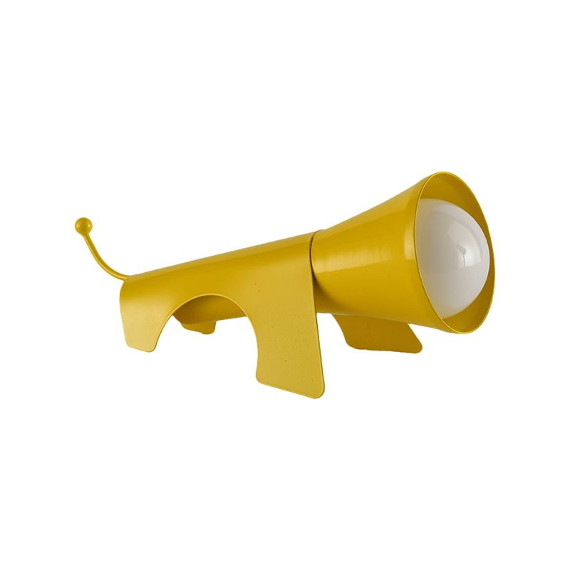 1 tête pour enfants de bureau dessin léger Carton rouge / jaune lampe de table de nuit avec une teinte métallique en forme de chien