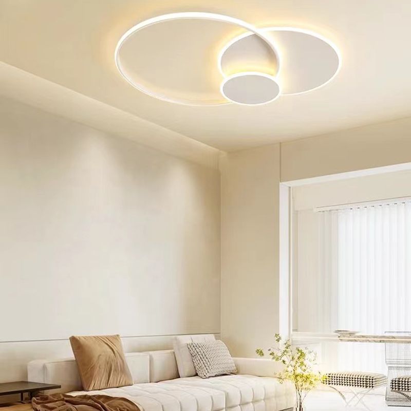 Contemporary 3 - Light Flush Mount Iron LED Circle Ceiling Flush in White