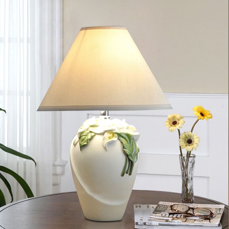 Resin Calla Lily Table Light Country 1-Bulb Bedside Nightstand Lamp in White with Cone Fabric Shade