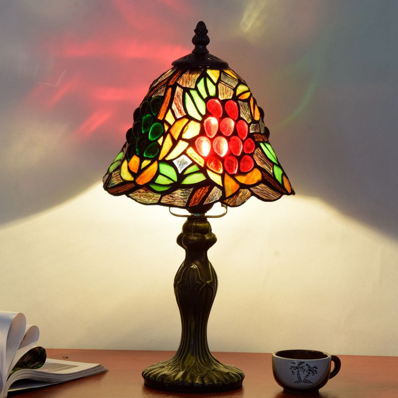 Dome Table Light Single-Bulb Stained Art Glass Tiffany Style Nightstand Lamp for Bedroom