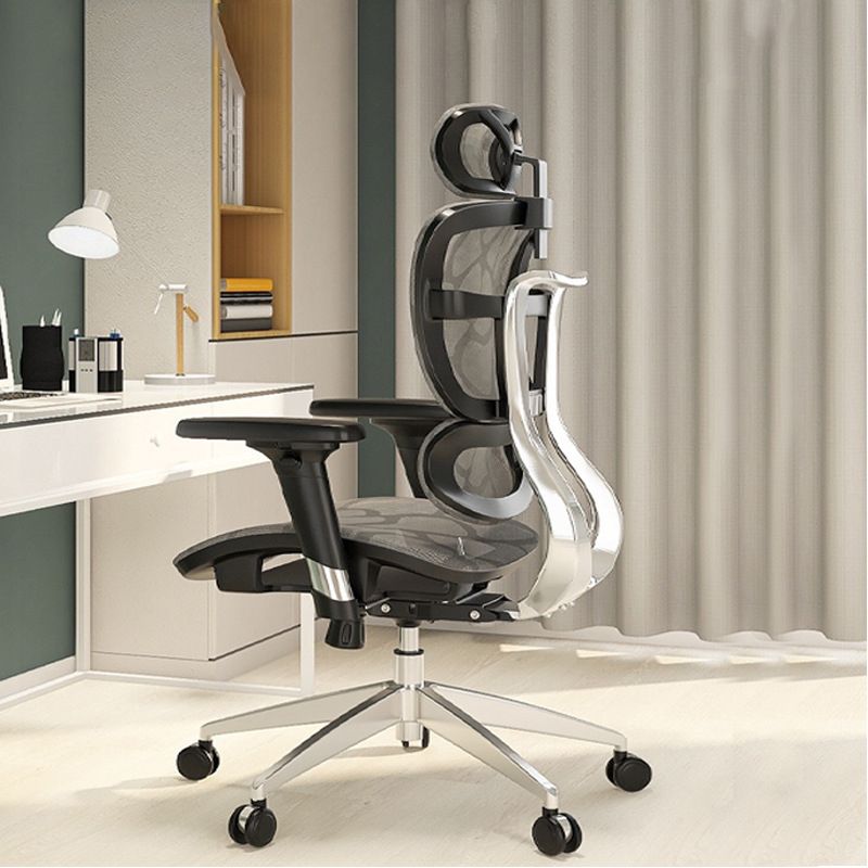 Modern Desk Chair Mesh Computer Chair Adjustable Conference Chair with Wheels