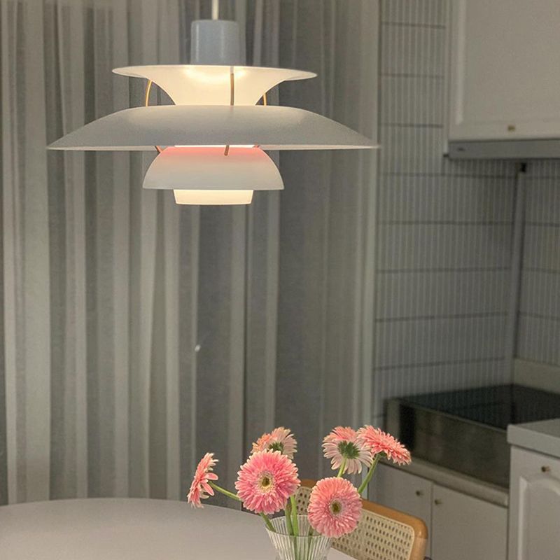 Modern Metal Shade Hanging Light Household Pendent Light for Sitting Room