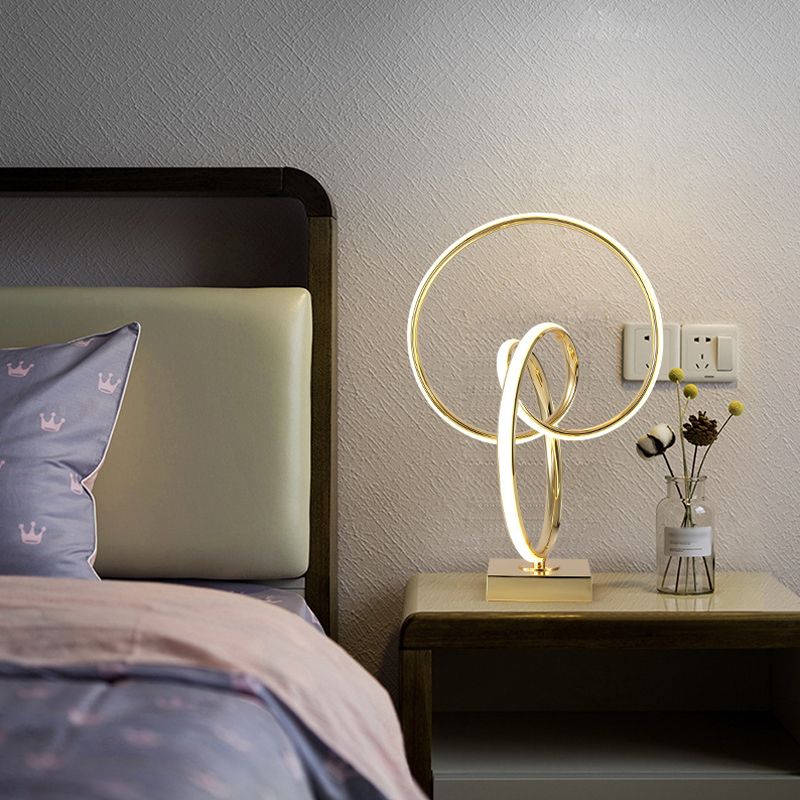 Metal Twisted Ring Shape LED Table Light Contemporary Gold Nightstand Lamp for Bedside