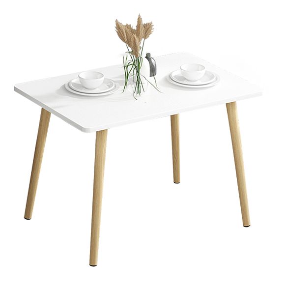 Tradizionale set da pranzo in legno con 4 gambe in legno marrone chiaro per mobili da pranzo