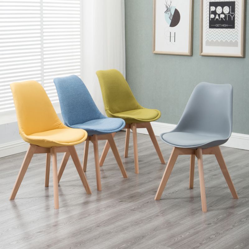 Upholstered Scandinavian Conference Room Side Chair Matte Finish Parsons Dining Chairs