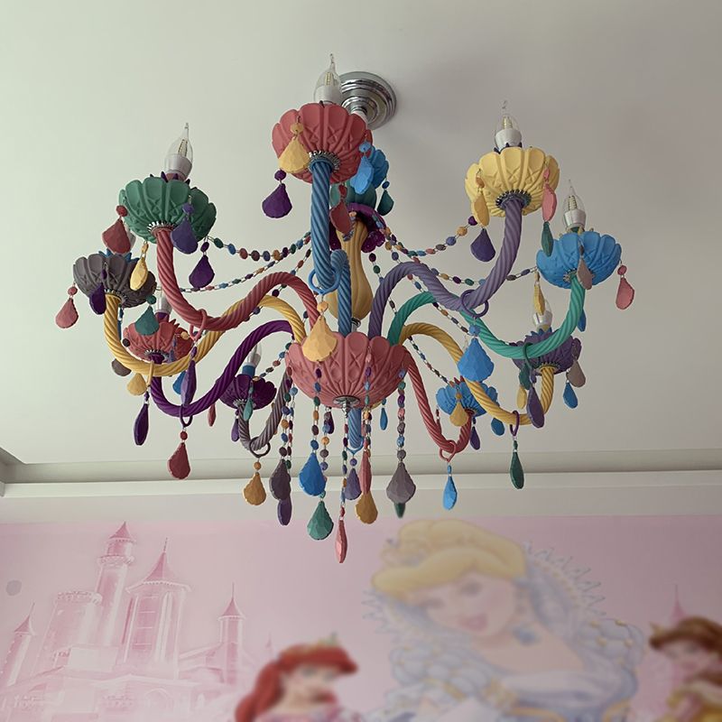 Bougie Baby Room Chandelier Metal Macaron Suspension Lumière avec des rideaux en cristal