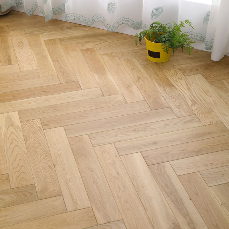 Modern Wood Flooring Wire Brushed Water Resistant Click-Locking Wood Tile