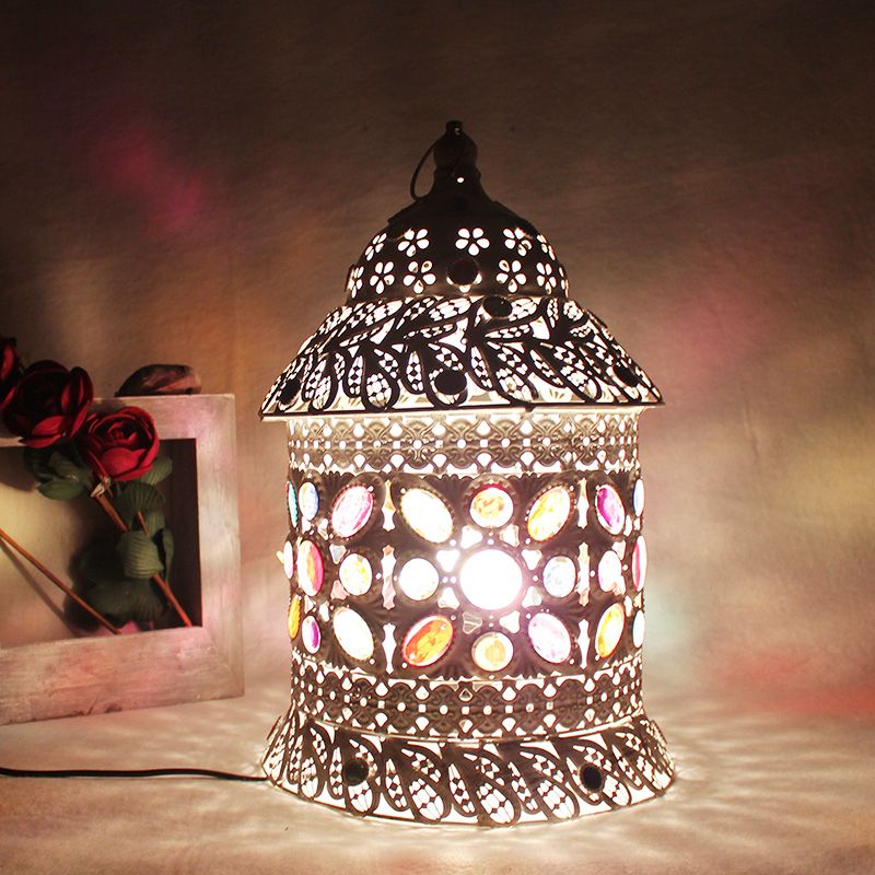 Bohemian Pavilion Table Lighting 1 Bulb Metal Nightstand Light in Silver for Living Room