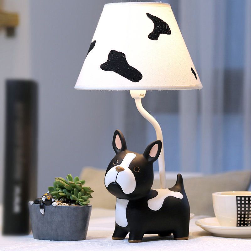 Lampada da comodino per cani in resina 1 lampadina illuminazione da tavolo in bianco e nero con ombra dell'impero