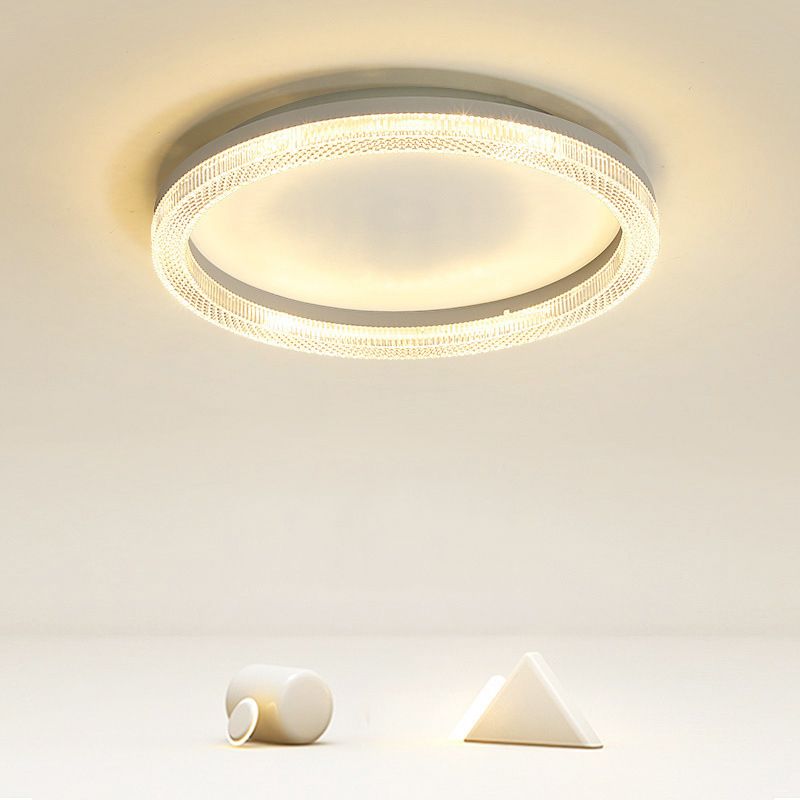 Single White Finish Flush Mount Lighting Circle Ceiling Light for Bedroom