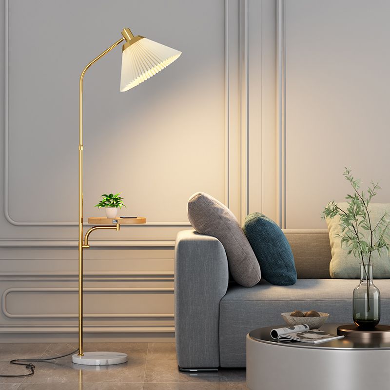 Nordic Style Metal Floor Lamp Cloth Shade Bulb Floor Light with Tea Table for Bedroom