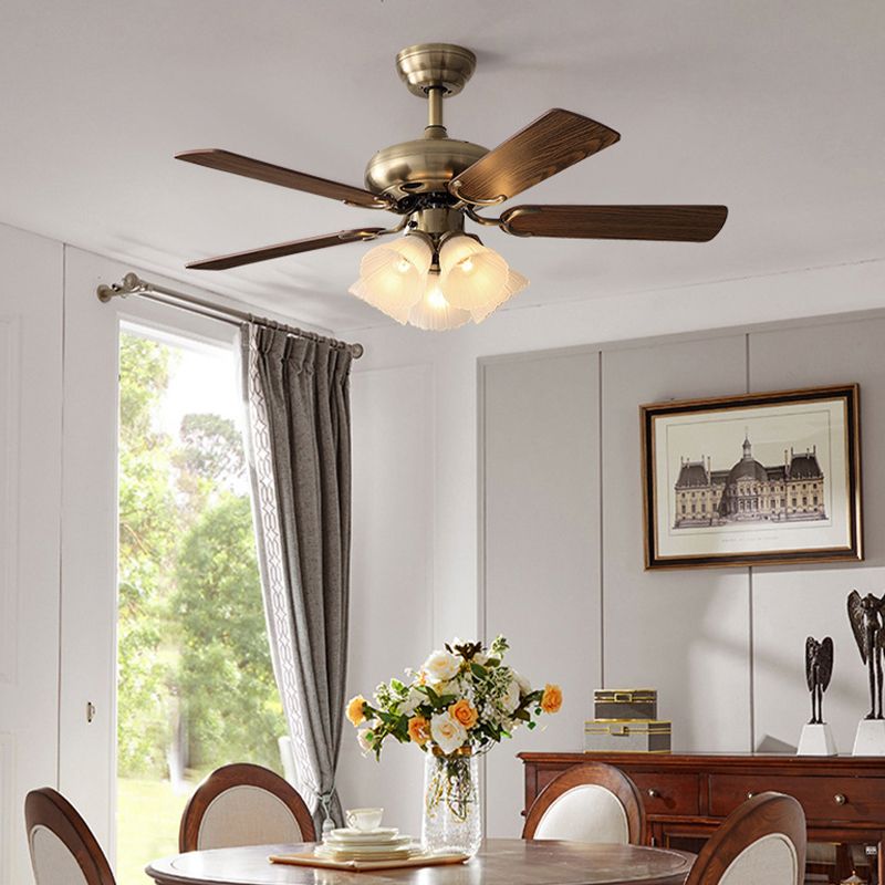 Nordic Style Ceiling Fan Lamp Brown Ceiling Fan Light with Glass Shade for Bedroom