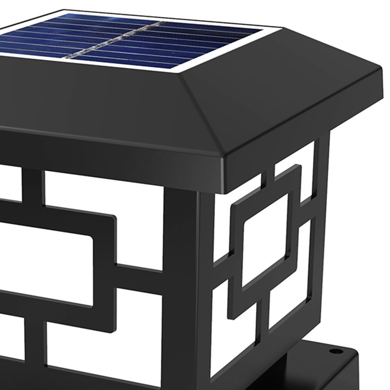 Modern Simple Plastic Outdoor Light Cube Shape Solar Energy Pillar Lamp for Courtyard
