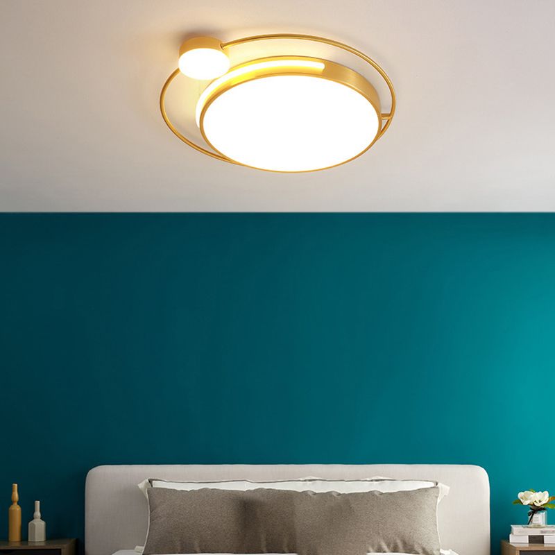 Circle Shape Flush Light Modern Style Metal 2 Lights Flush Mount in Gold