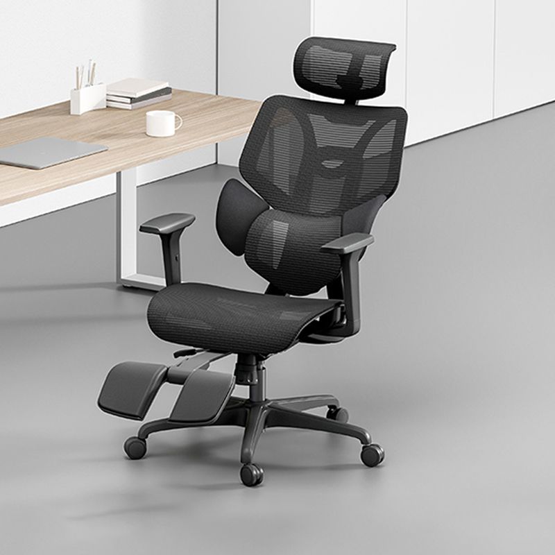 Adjustable Arm Office Chair Modernism Black Desk Chair with Wheels