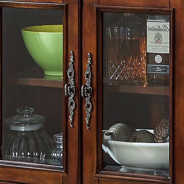 Traditional Rubberwood Display Stand Glass Doors Display Cabinet for Bedroom