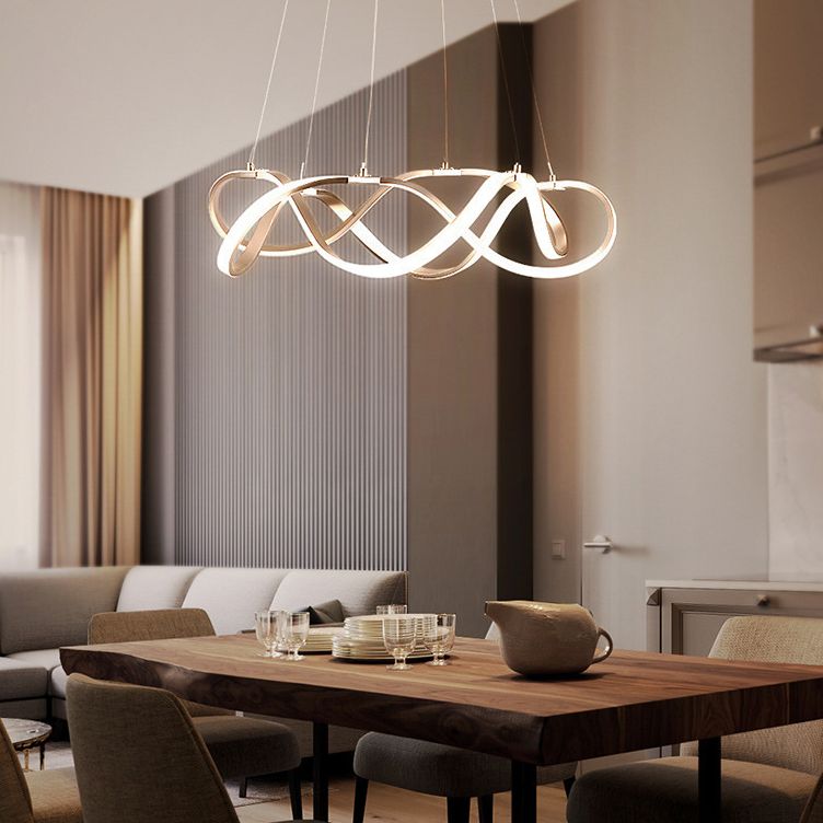 Lampe suspendue à LED en aluminium dans le pendentif linéaire acrylique moderne de style luxueux pour le salon