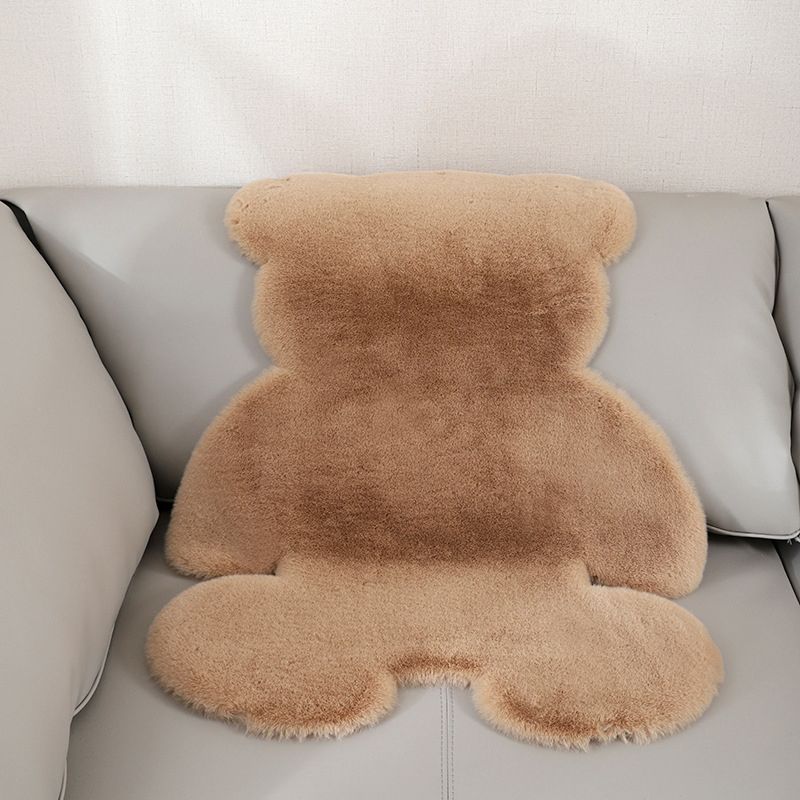 Distinctive Solid Color Shag Rug Funky Bear Shape Carpet Polyester Anti-Slip Carpet for Living Room