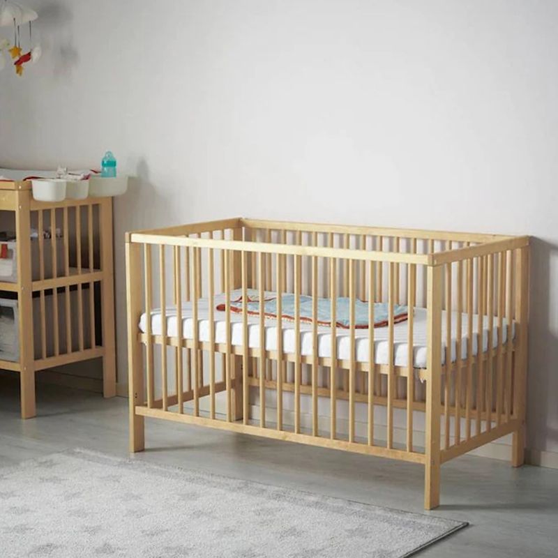 Scandinavian Solid Wood Baby Crib 2-in-1 Convertible Nursery Bed