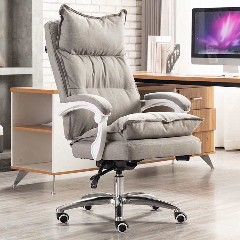 Executive Swivel Office Chair with Padded Arms Modern Task Chair with Wheels