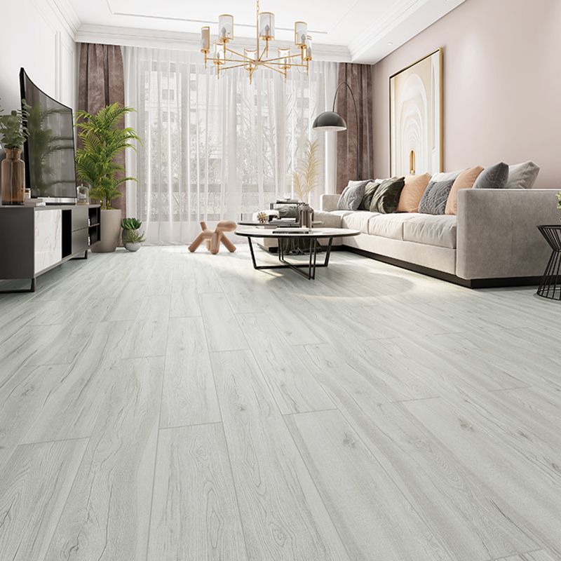 Traditional Flooring Planks Water Resistant Click-Locking Wood Floor Tile