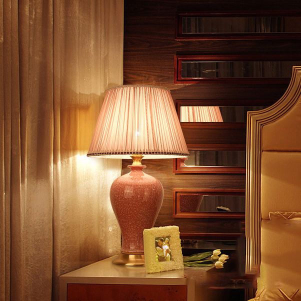 Modern Style Desk Lighting Fixture Colorful Silk Shade Desk Lamp for Bedroom