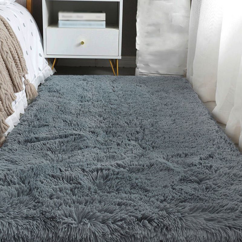 Tapis occasionnel du tapis de tapis en peluche en peluche de couleur unie pour chambre à coucher