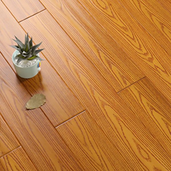 Traditional Hardwood Flooring Solid Wood Wire Brushed Water Resistant Wood Tile