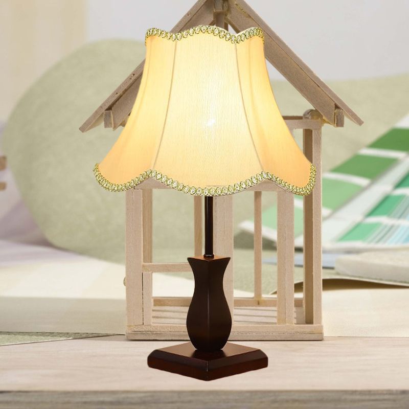 Single-Bulb Table Lighting Country Paneled Bell Scalloped Fabric Night Stand Lamp in Beige/Burgundy