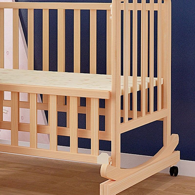 Scandinavian Nursery Crib Solid Wood Guardrail Baby Crib with Casters