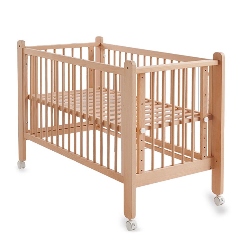 Solid Wood Adjustable Height Crib Home Bedroom Crib with Casters