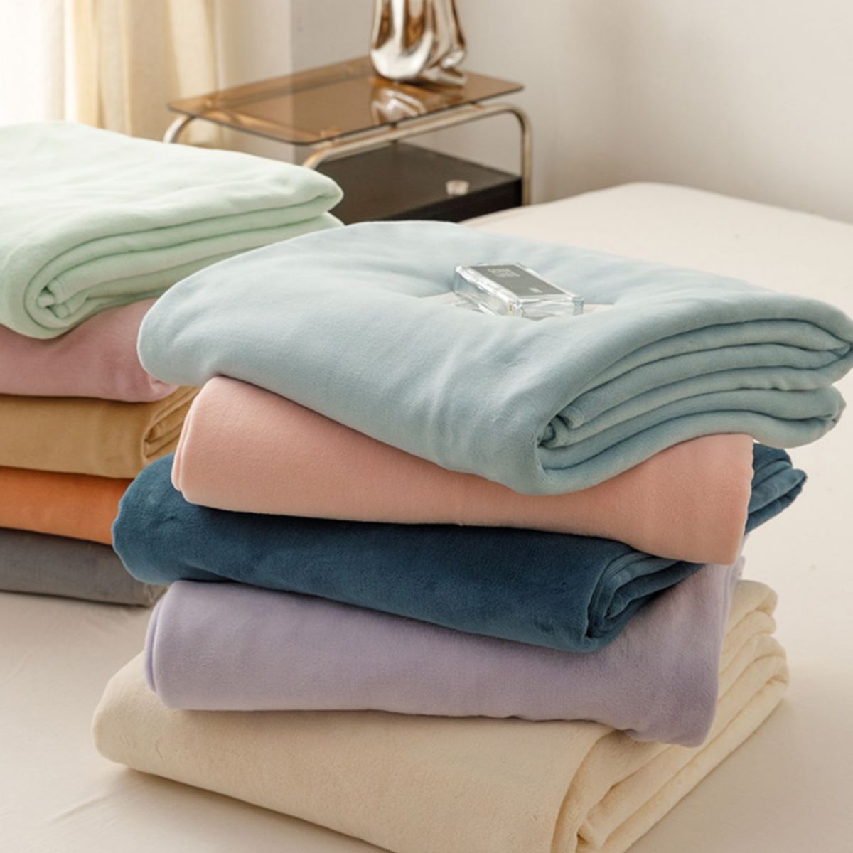 Fitted Sheet Polyester Solid Color Breathable Wrinkle Resistant Super Soft Bed Sheet Set