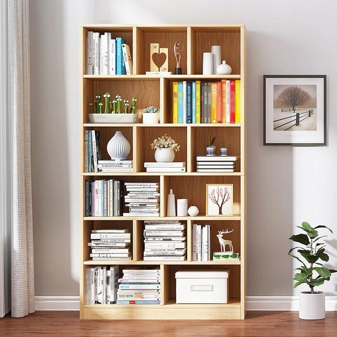 Libreria standard di legno fabbricato scandinavo chiuso verticale scaffale