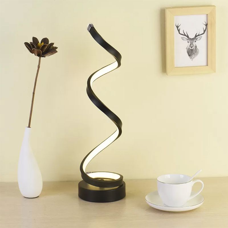 Metall Spiral Night Tischlampen moderne Stil 1 Leichte Nachttischlampe