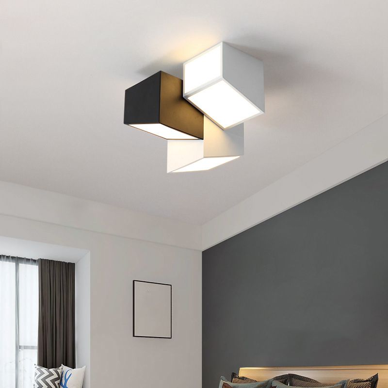 Metal Geometric Flush Light Modern 3 Lights Flush Mount Ceiling Light