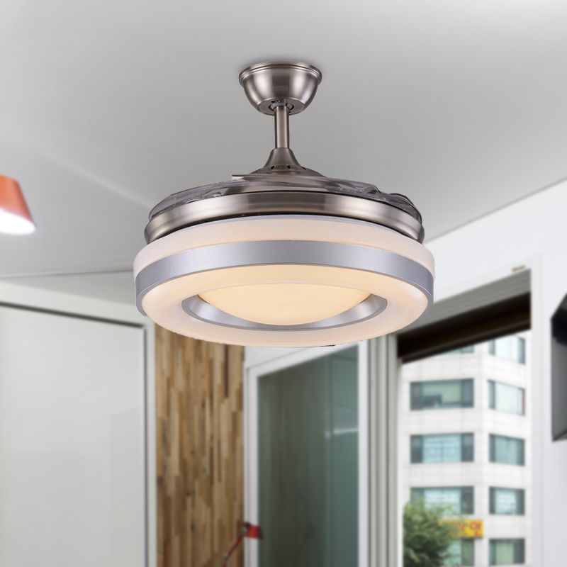 Silver/dorado LED Semi Flush Mount Light Modern Metal Ronda 4 cuchillas Lámpara de ventilador colgante con control remoto, 36 "/42" de ancho