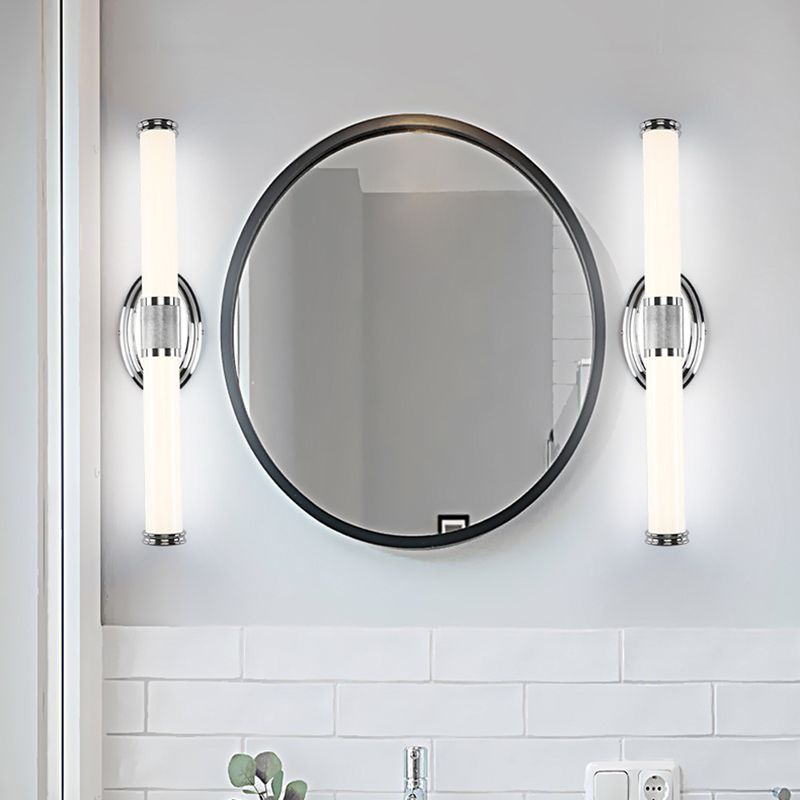 Cylinder LED 1 - Light Bath Bar in Chrome Metal and Acrylic Bathroom Vanity Light