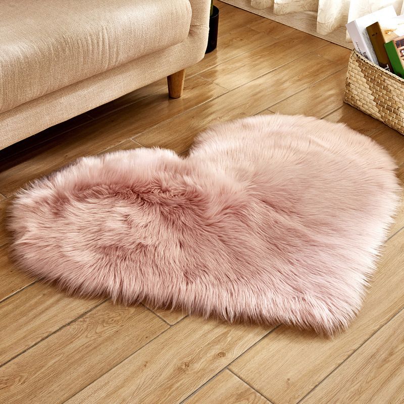 Heart Shape Solid Color Rug Multi-Color Simple Area Carpet Fluffy Anti-Slip Backing Pet Friendly Indoor Rug for Living Room