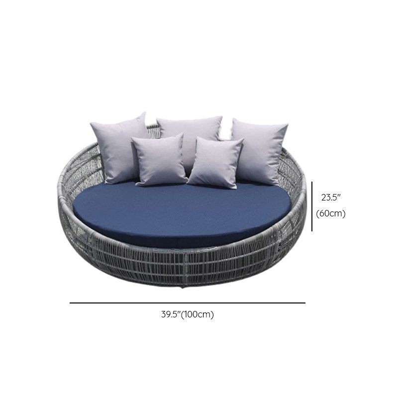 Round Metal Frame Patio Sofa Modern Outdoor Patio Sofa with Cushion