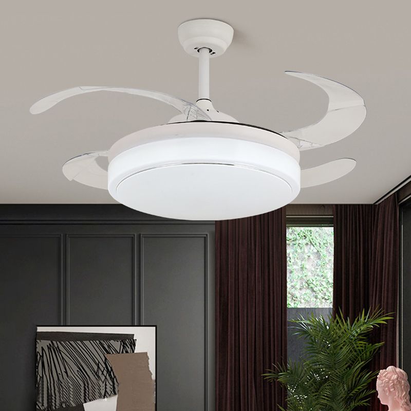 Sliver / Gold / White Finish Ceiling Fan Lighting Contemporary LED Ceiling Fan Fixture