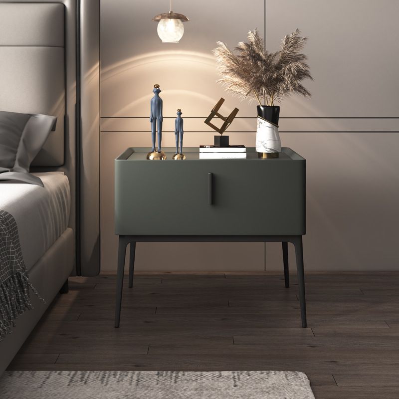 Modern Wooden Nightstand 18.8 "Tall Nightstand with 1-Drawer
