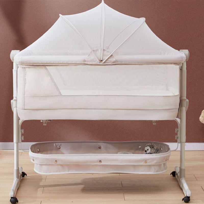 Contemporary Portable Square Bassinet Metal Cradle with 4 Wheels for Newborn