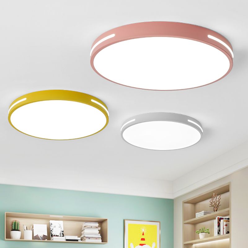 Round Shape LED Ceiling Lamp Modern Macaroon Iron 1 Light Flush Mount for Corridor