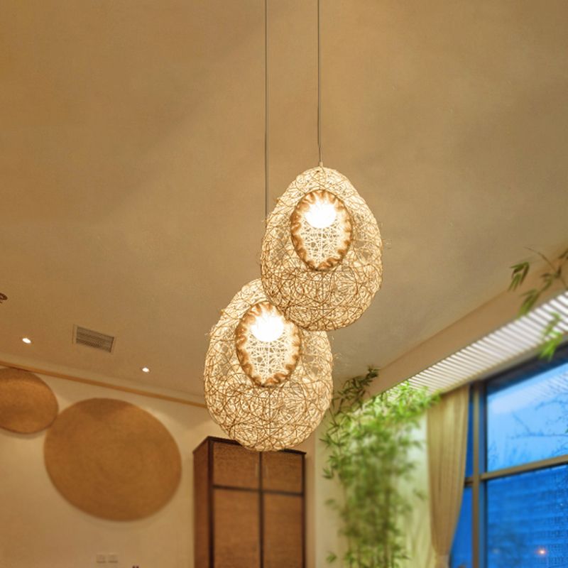 Gewebte Rattan -Eiformlicht Licht für das Restaurant Rustikale eine Glühbirne Hängende Lampe in Beige