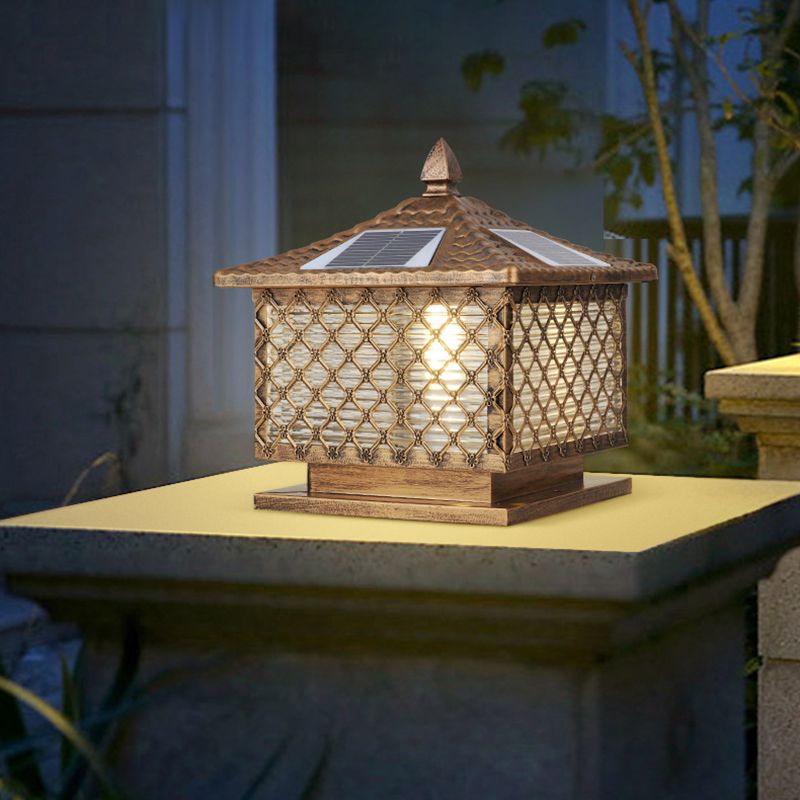 Nordic Style Iron Outdoor Light Square Shape Solar Energy Pillar Lamp for Outdoor